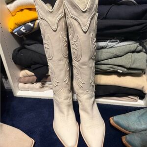 White Dolce Vita Westin Cowboy Boots